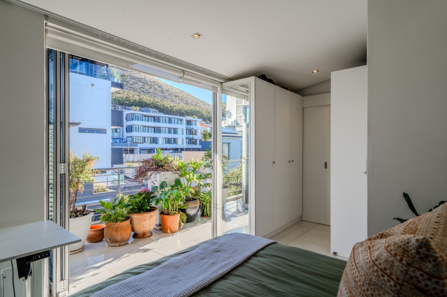 2 Bedroom Property for Sale in Green Point Western Cape